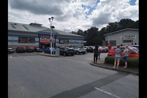 Shoppers in Orpington, in Kent, queued around the car park for almost an hour to get into Sports Direct.